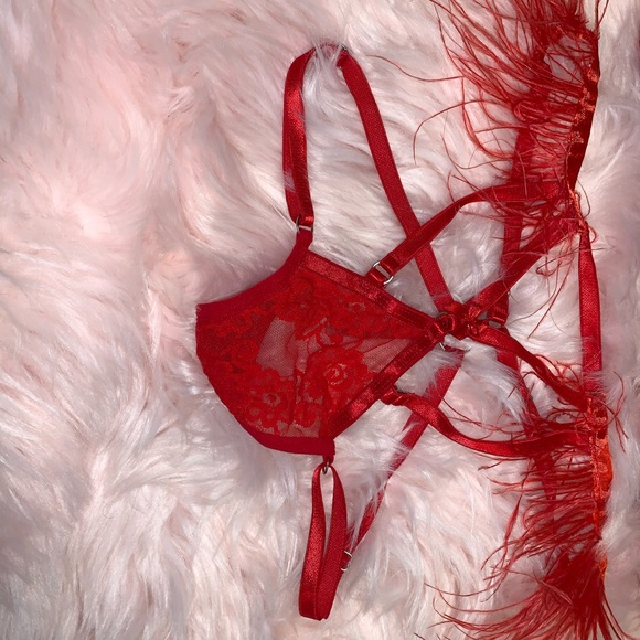 Nadhenri&co red lingerie 3 pieces - Picture 6 of 13